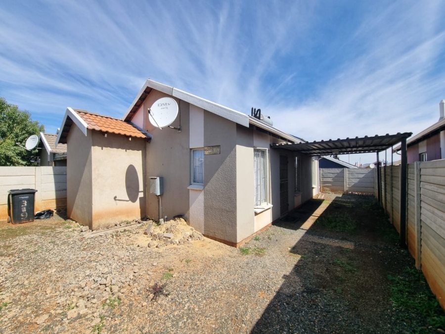  Bedroom Property for Sale in Sky City Gauteng
