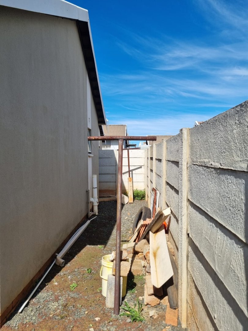  Bedroom Property for Sale in Sky City Gauteng