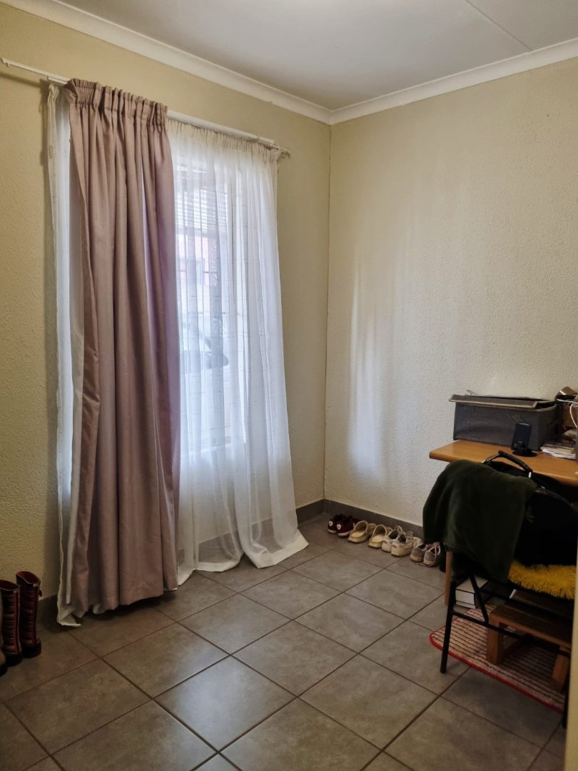  Bedroom Property for Sale in Sky City Gauteng