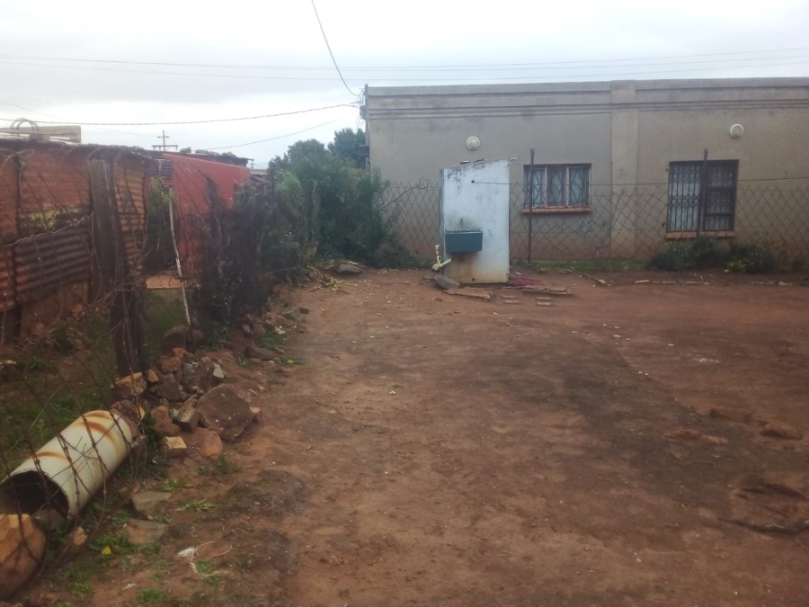 1 Bedroom Property for Sale in Tsakane Ext 16 Gauteng