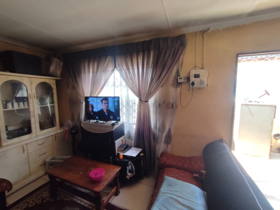 4 Bedroom Property for Sale in Cloverdene Gauteng