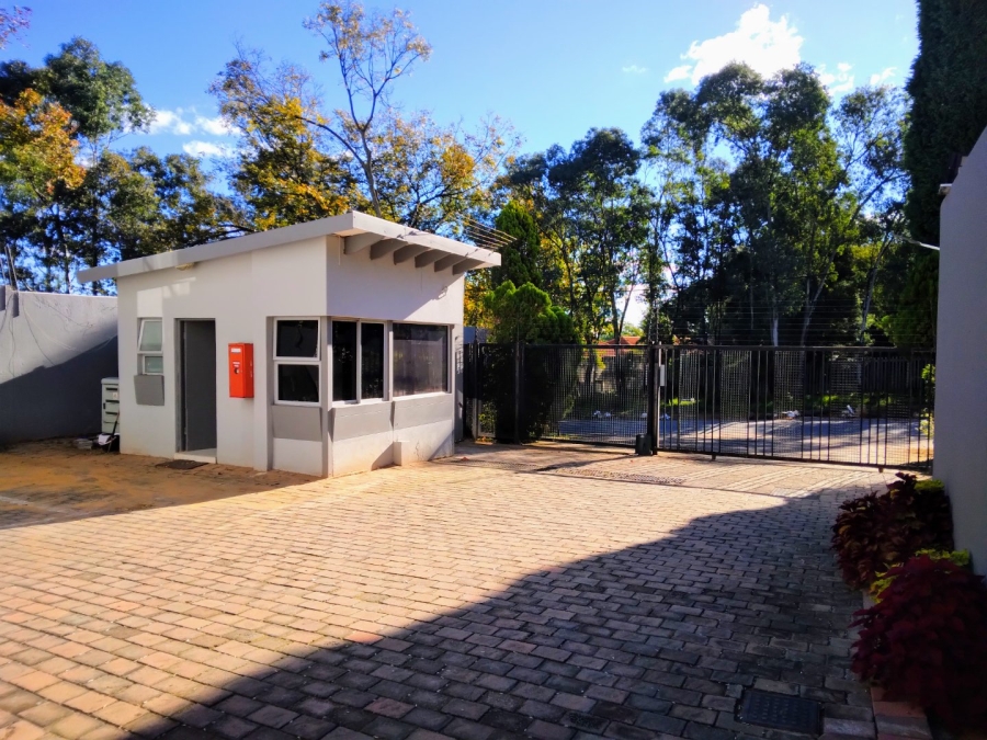 5 Bedroom Property for Sale in Hyde Park Gauteng