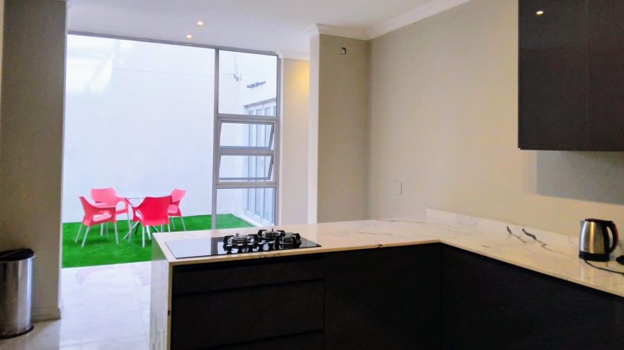 To Let 5 Bedroom Property for Rent in Hyde Park Gauteng