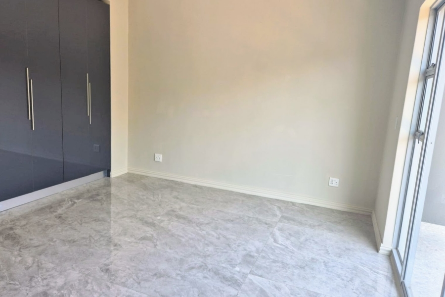 To Let 5 Bedroom Property for Rent in Hyde Park Gauteng