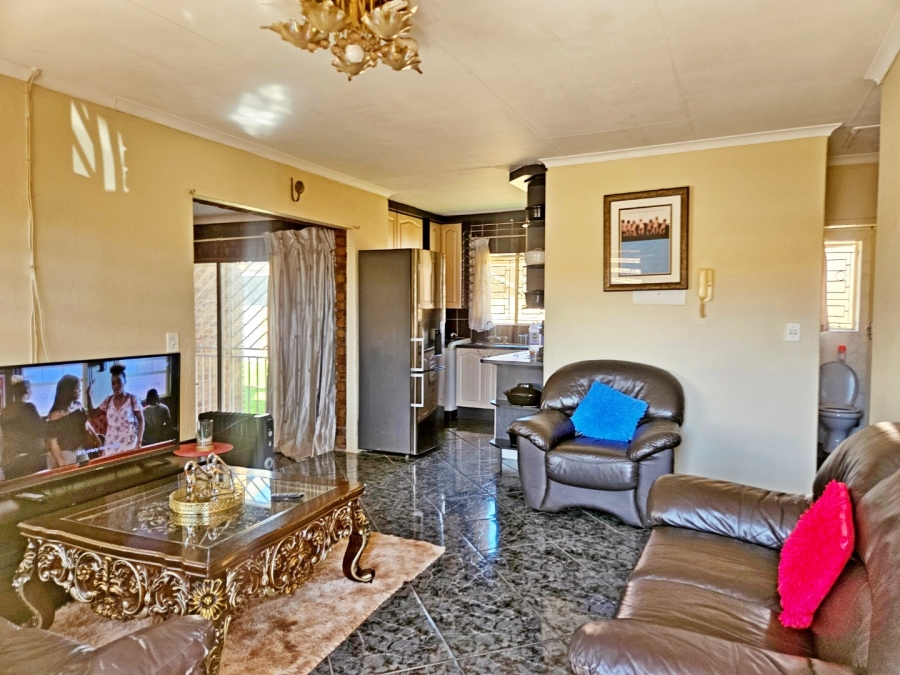 2 Bedroom Property for Sale in Norkem Park Gauteng