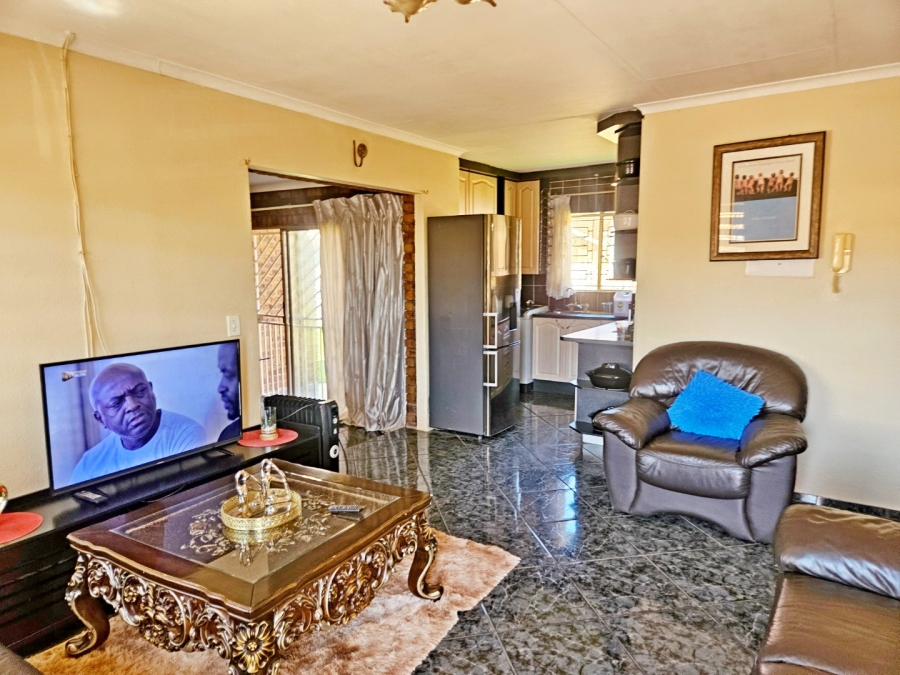 2 Bedroom Property for Sale in Norkem Park Gauteng