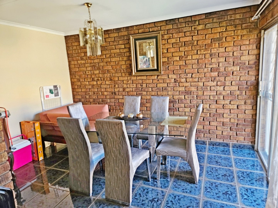 2 Bedroom Property for Sale in Norkem Park Gauteng