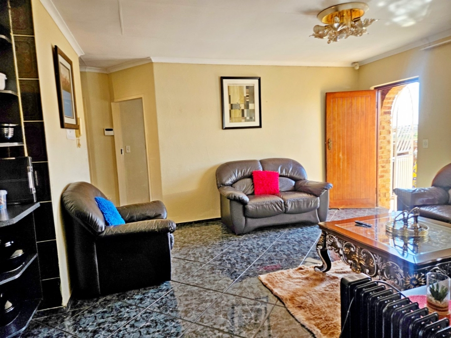 2 Bedroom Property for Sale in Norkem Park Gauteng