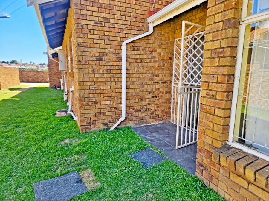 2 Bedroom Property for Sale in Norkem Park Gauteng
