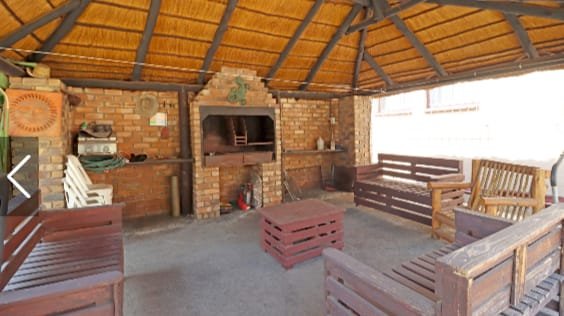 5 Bedroom Property for Sale in Rooihuiskraal Gauteng