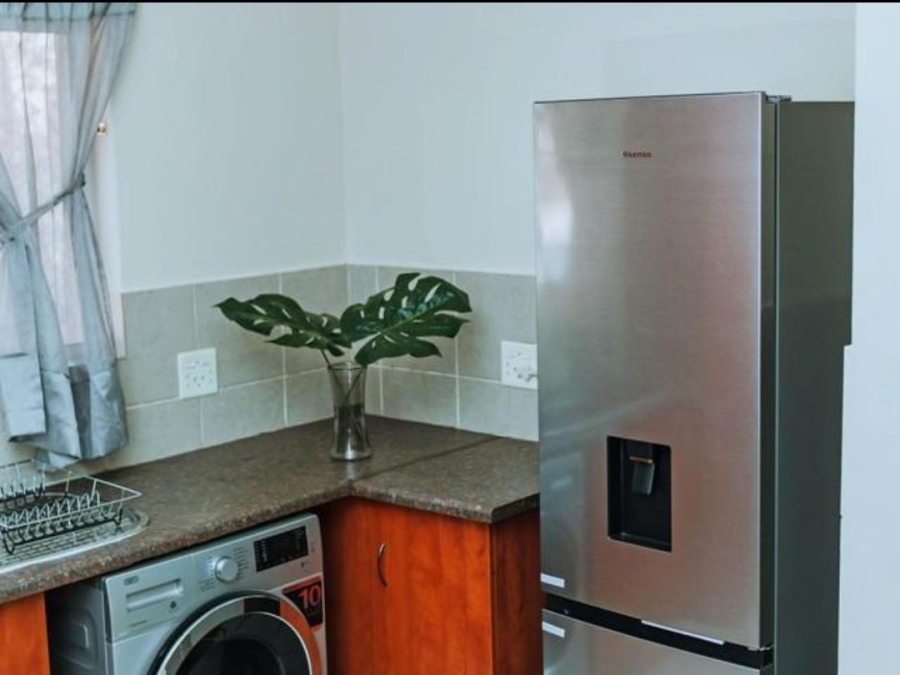  Bedroom Property for Sale in Annlin Gauteng