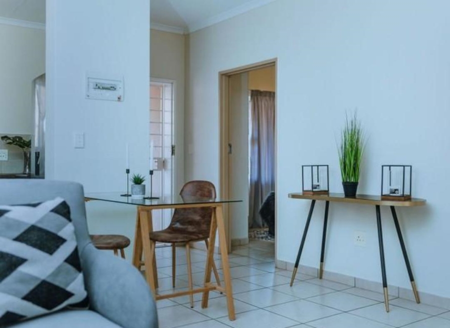  Bedroom Property for Sale in Annlin Gauteng