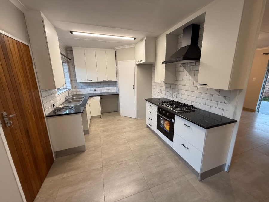 To Let 3 Bedroom Property for Rent in Highveld Gauteng