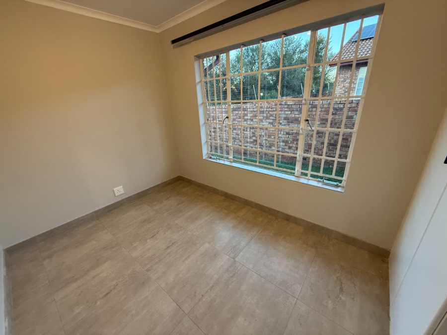To Let 3 Bedroom Property for Rent in Highveld Gauteng
