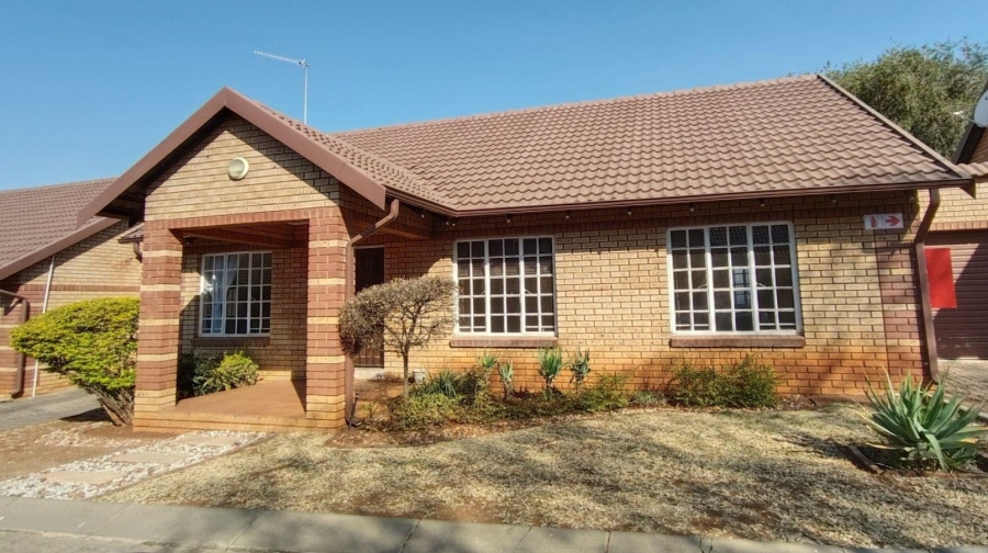 2 Bedroom Property for Sale in Clubview Gauteng