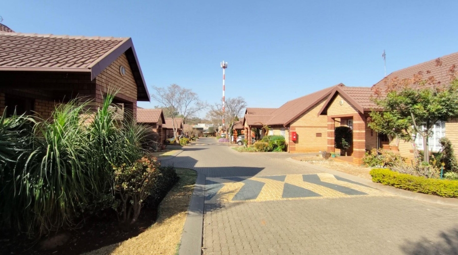 2 Bedroom Property for Sale in Clubview Gauteng