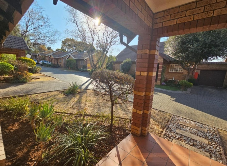 2 Bedroom Property for Sale in Clubview Gauteng