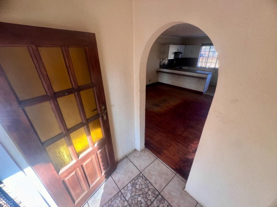 2 Bedroom Property for Sale in Clubview Gauteng