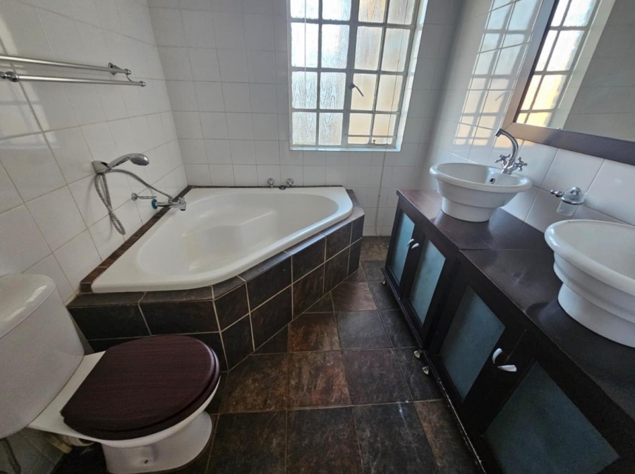2 Bedroom Property for Sale in Clubview Gauteng