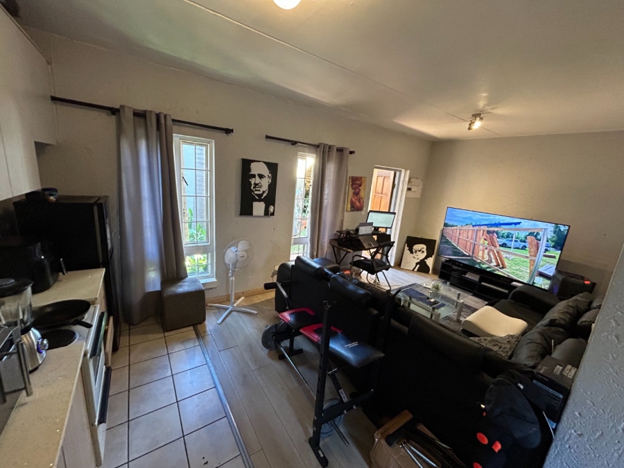 To Let 1 Bedroom Property for Rent in Montgomery Park Gauteng