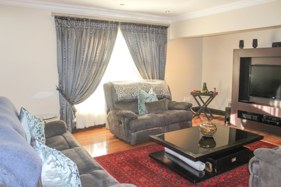 5 Bedroom Property for Sale in Irene Farm Villages Gauteng