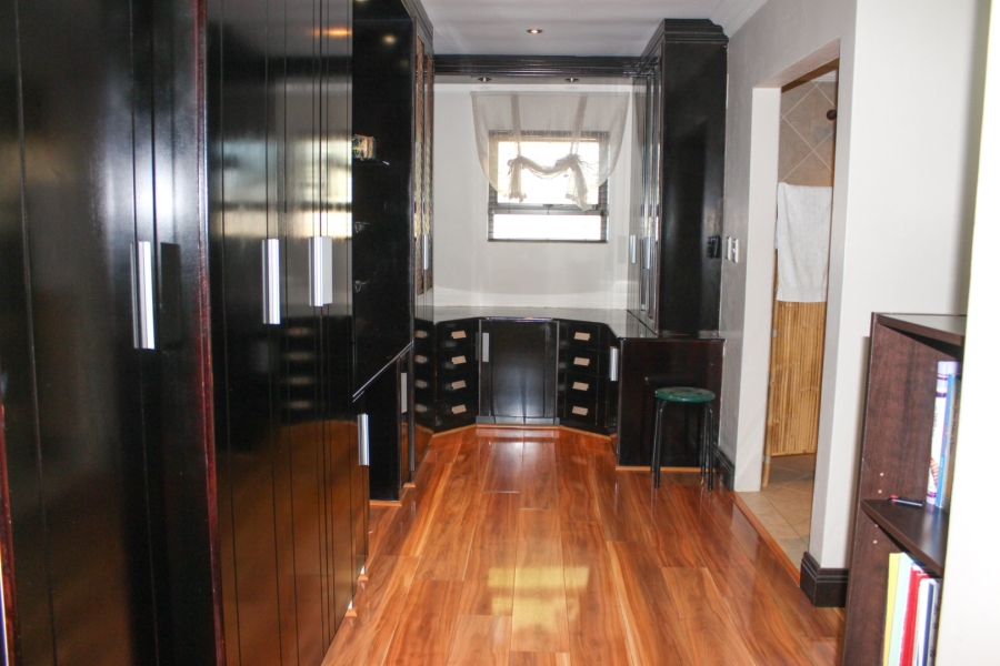 5 Bedroom Property for Sale in Irene Farm Villages Gauteng