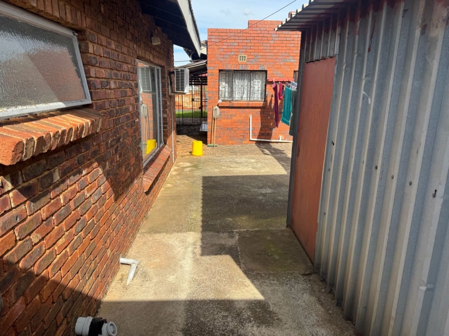 3 Bedroom Property for Sale in Ennerdale Gauteng