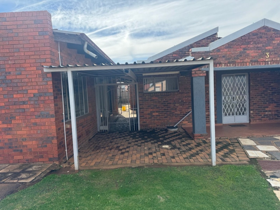 3 Bedroom Property for Sale in Ennerdale Gauteng