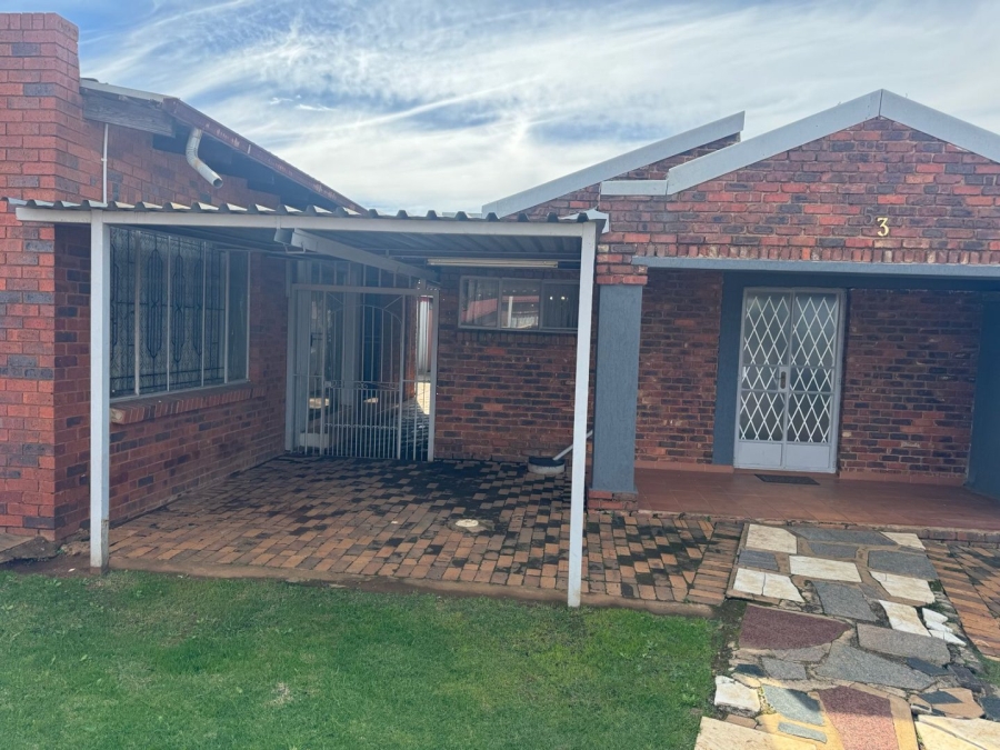 3 Bedroom Property for Sale in Ennerdale Gauteng