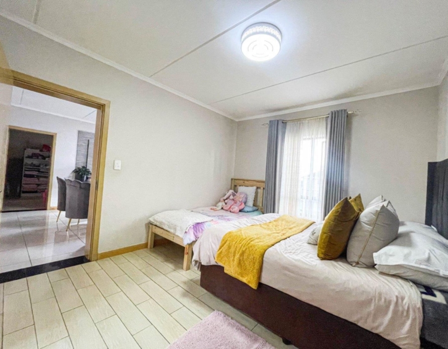 2 Bedroom Property for Sale in Carlswald Gauteng