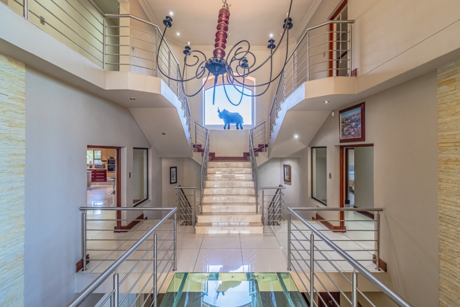 6 Bedroom Property for Sale in Bedfordview Gauteng