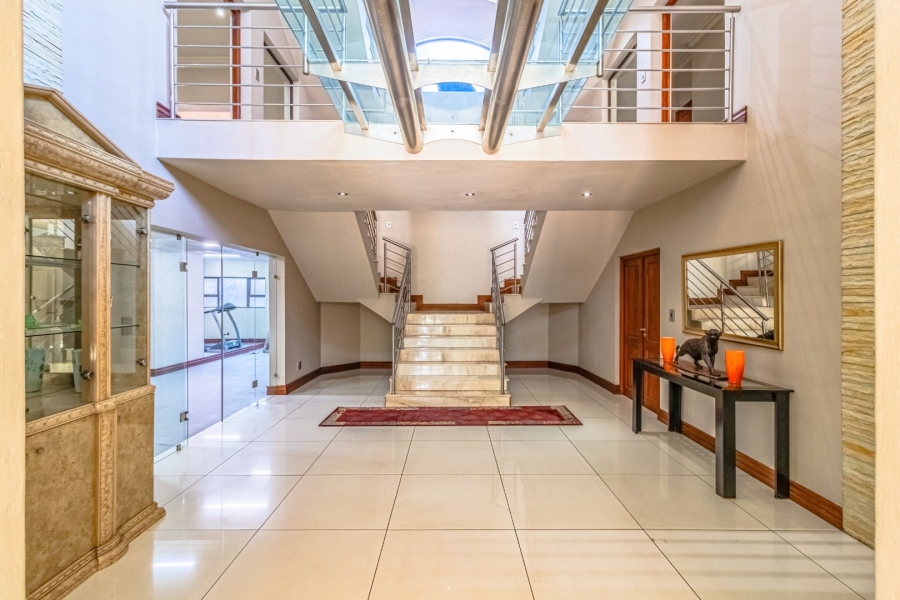 6 Bedroom Property for Sale in Bedfordview Gauteng