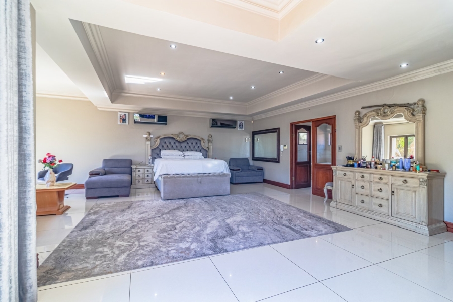 6 Bedroom Property for Sale in Bedfordview Gauteng