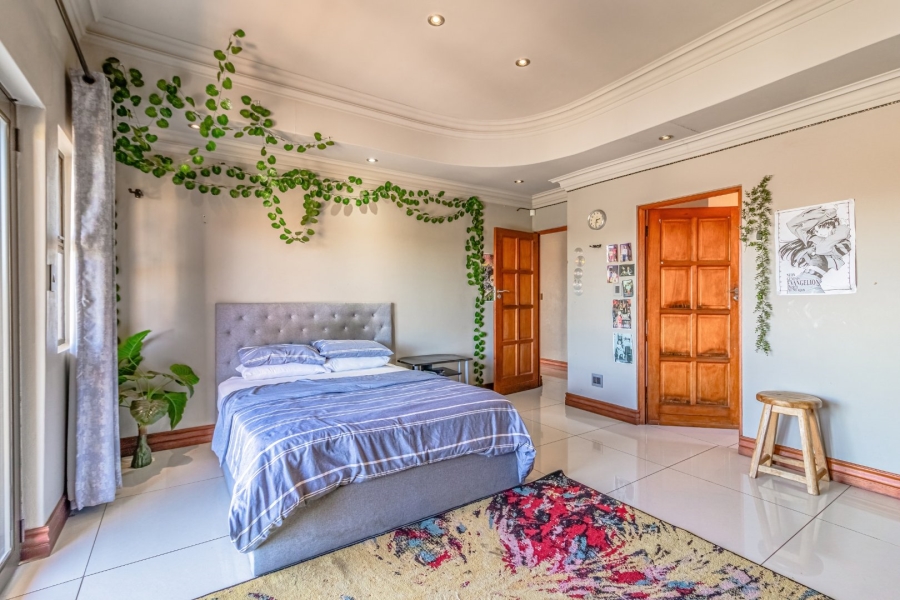 6 Bedroom Property for Sale in Bedfordview Gauteng