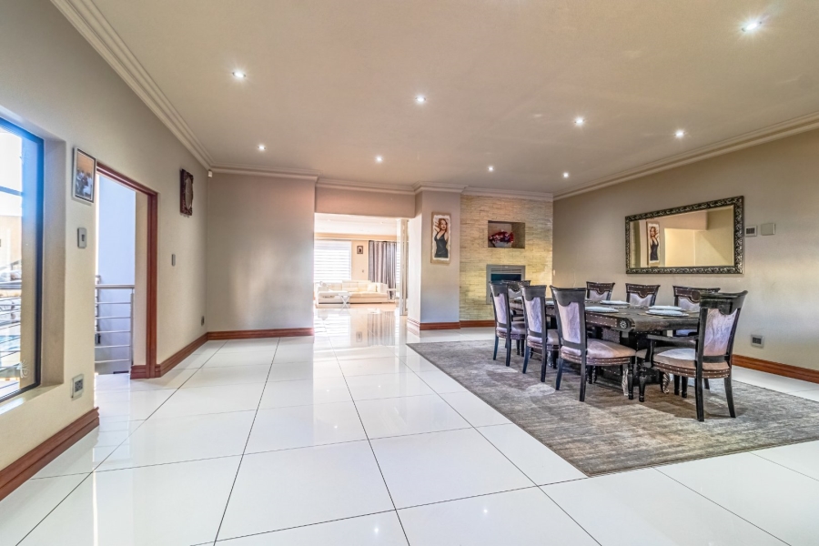 6 Bedroom Property for Sale in Bedfordview Gauteng