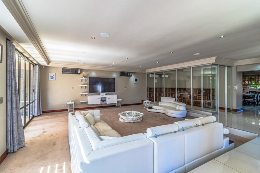 6 Bedroom Property for Sale in Bedfordview Gauteng