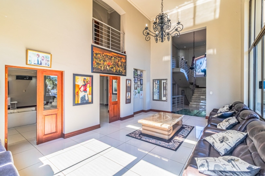 6 Bedroom Property for Sale in Bedfordview Gauteng