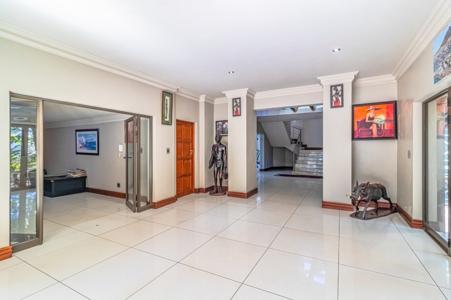 6 Bedroom Property for Sale in Bedfordview Gauteng