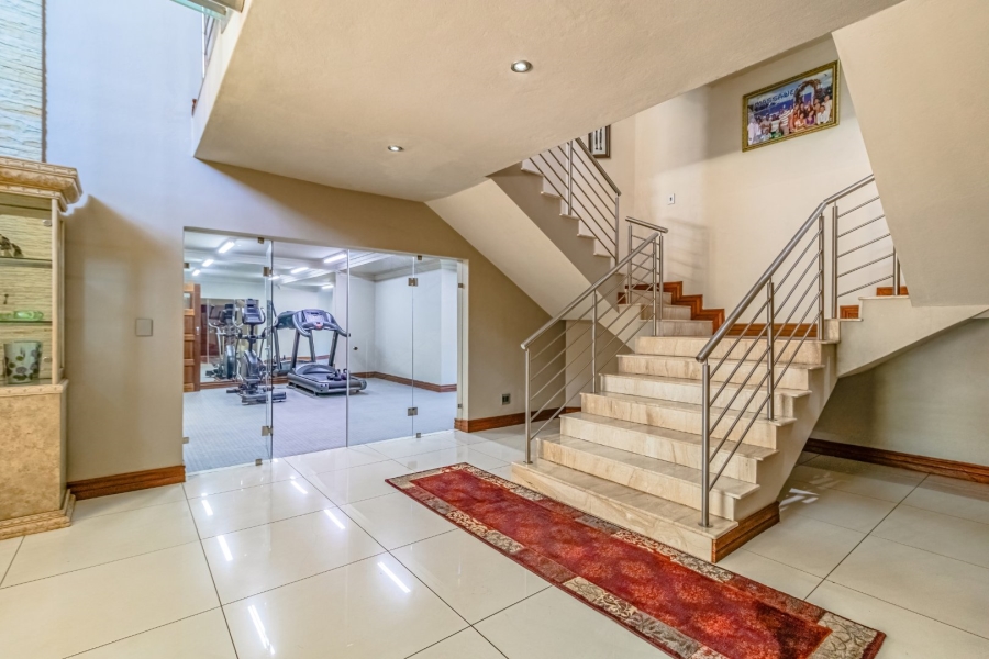 6 Bedroom Property for Sale in Bedfordview Gauteng