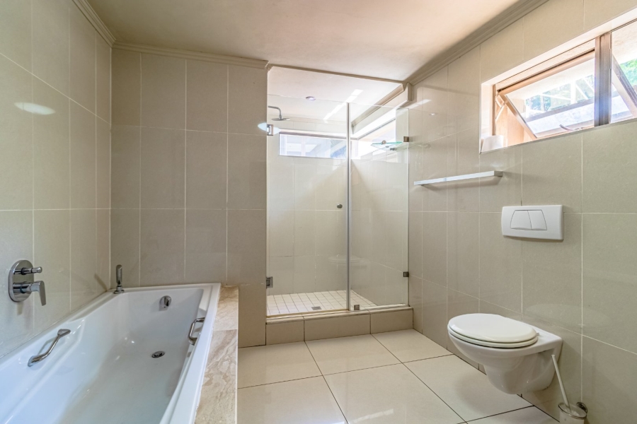 6 Bedroom Property for Sale in Bedfordview Gauteng