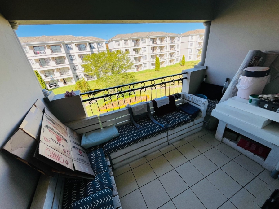2 Bedroom Property for Sale in Noordwyk Gauteng
