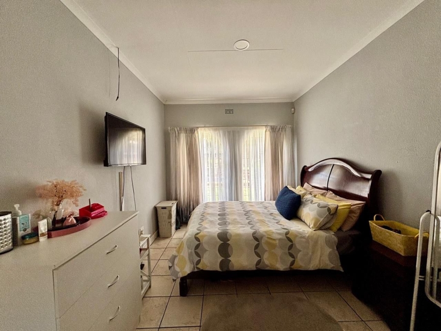3 Bedroom Property for Sale in Witpoortjie Gauteng
