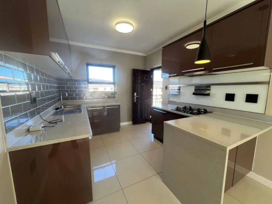 2 Bedroom Property for Sale in Blue Hills Gauteng