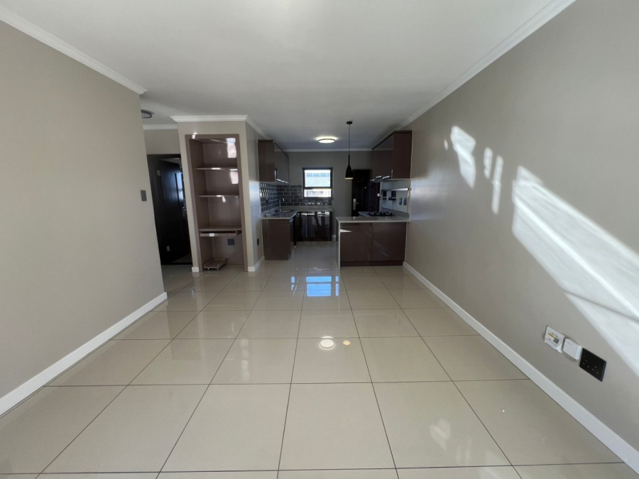 2 Bedroom Property for Sale in Blue Hills Gauteng
