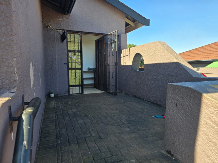 3 Bedroom Property for Sale in Gerdview Gauteng