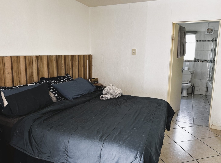 2 Bedroom Property for Sale in Sundowner Gauteng
