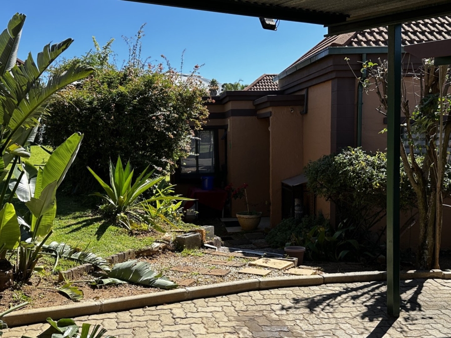 2 Bedroom Property for Sale in Sundowner Gauteng
