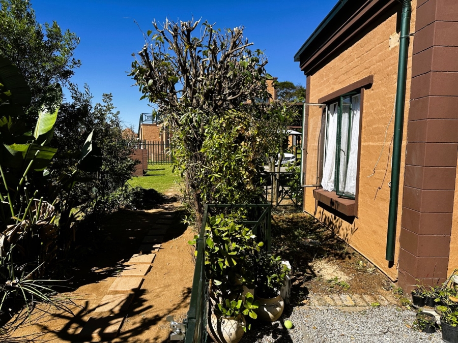 2 Bedroom Property for Sale in Sundowner Gauteng
