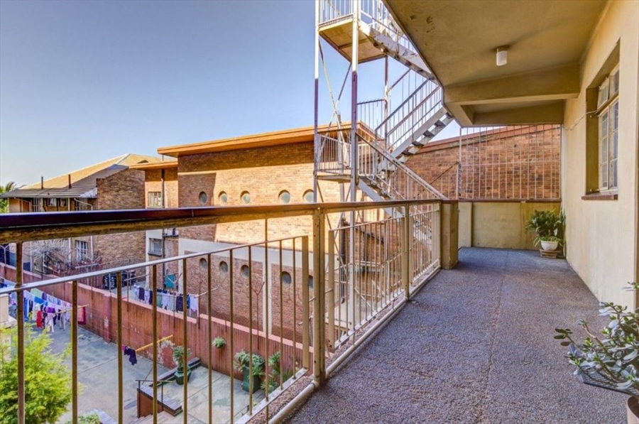 1 Bedroom Property for Sale in Springs Central Gauteng