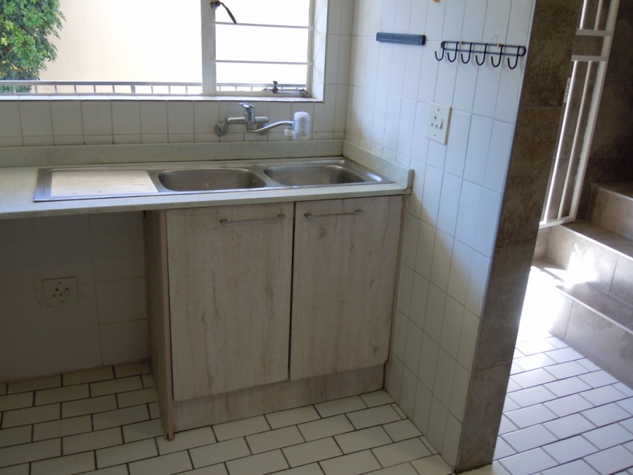 To Let 3 Bedroom Property for Rent in Ferndale Gauteng
